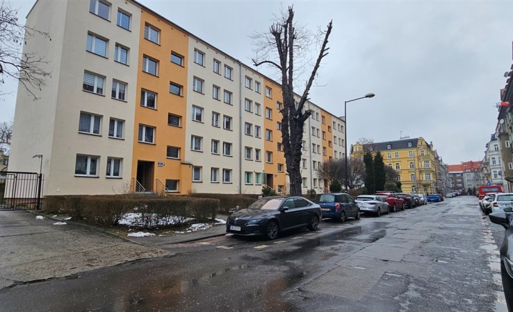 mieszkanie na sprzedaż - Gliwice, Centrum, Lompy